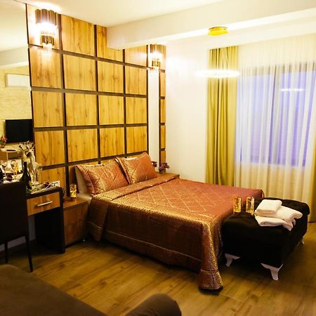 Hotel Platinum Ulcinj Exterior photo