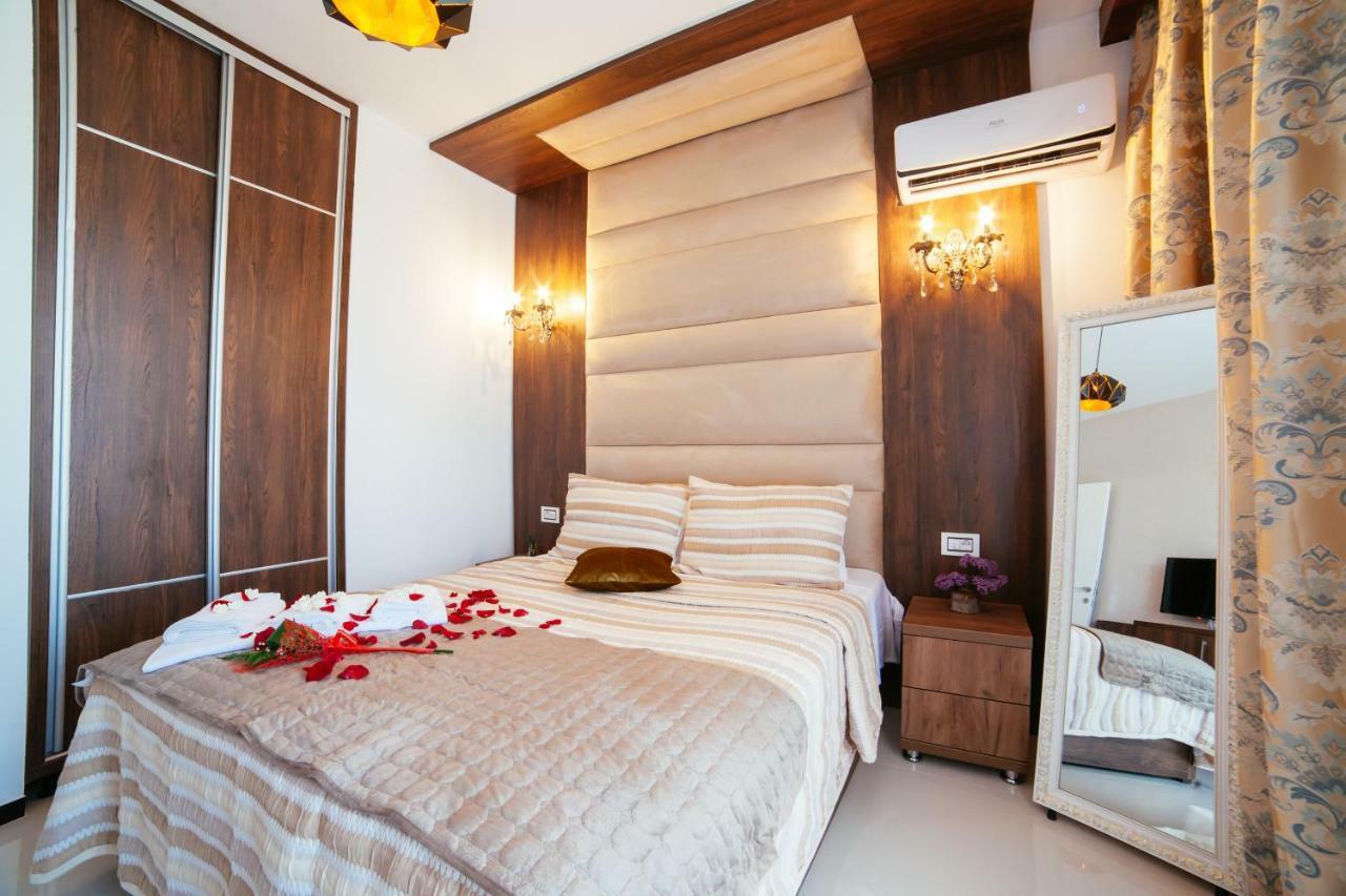 Hotel Platinum Ulcinj Exterior photo